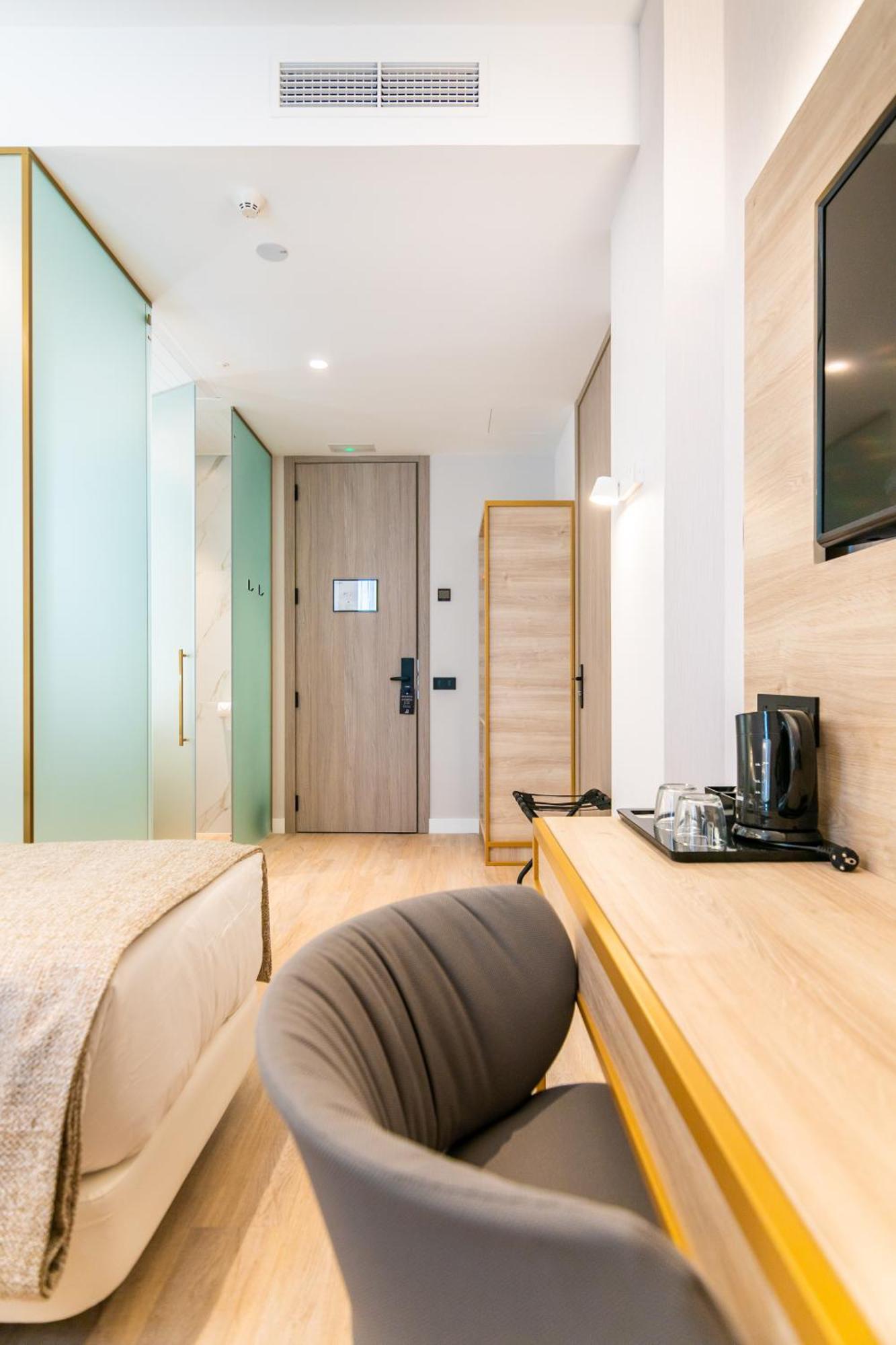 Hotel Malaga Vibes Ngoại thất bức ảnh